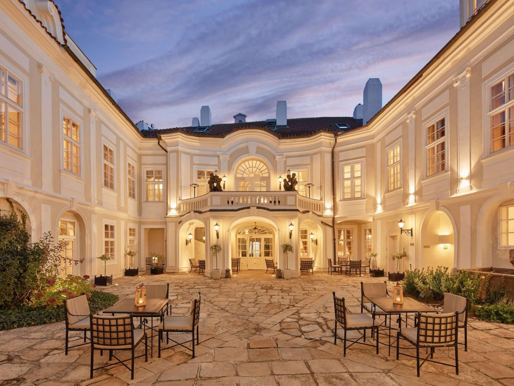 The Mozart Prague Hotell Eksteriør bilde